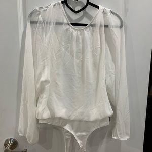 PSEUDIO NWT long sleeve  with built in bodysuit